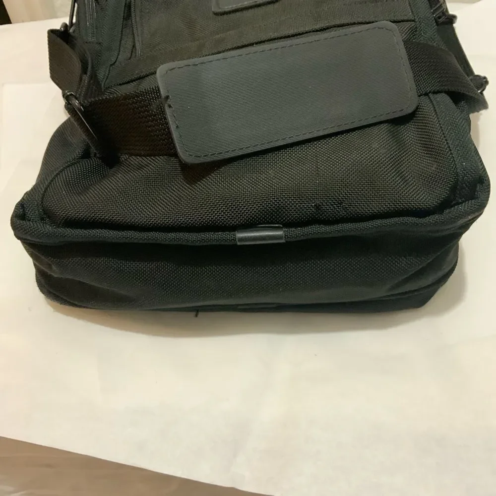 Tumi USA Crossbody Shoulder briefcase Bag  Nylon Black H15x W11”x D 6”
